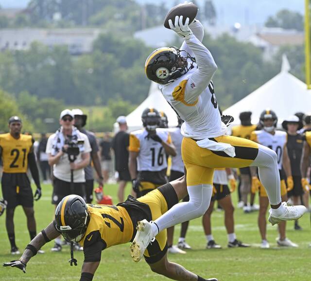 8731734_web1_ptr-Steelers14-080125