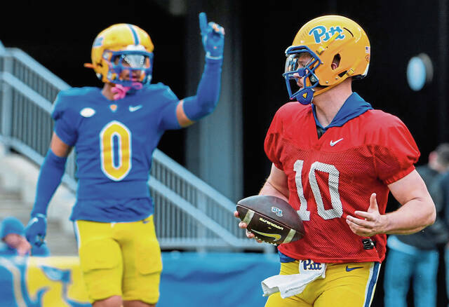 8732963_web1_gtr-PittFB3-041325