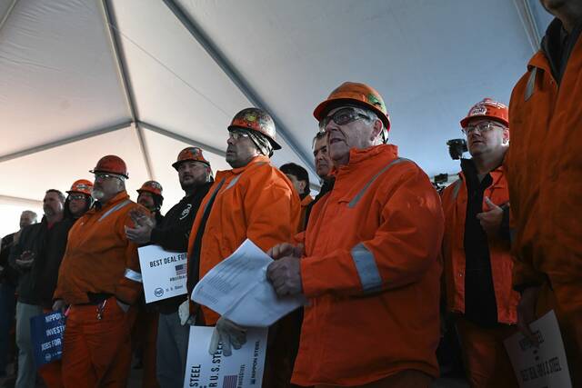 8605266_web1_ptr-USSteelRally012-121324