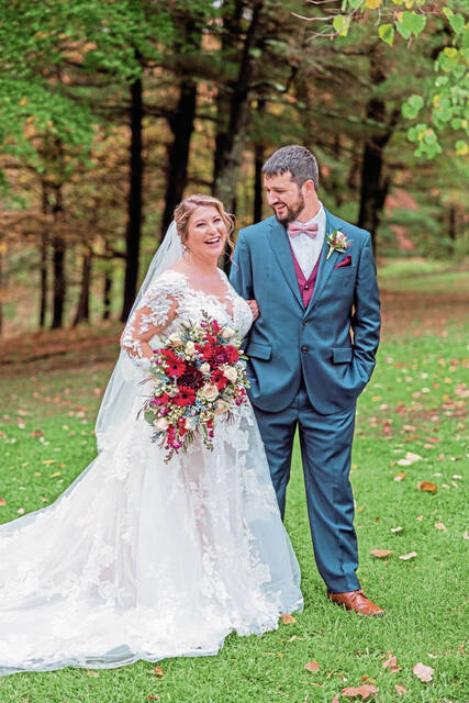 8665928_web1_ptr-weddingtrends12-080325--2-