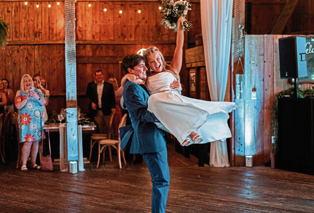 8665928_web1_ptr-weddingtrends6-061325