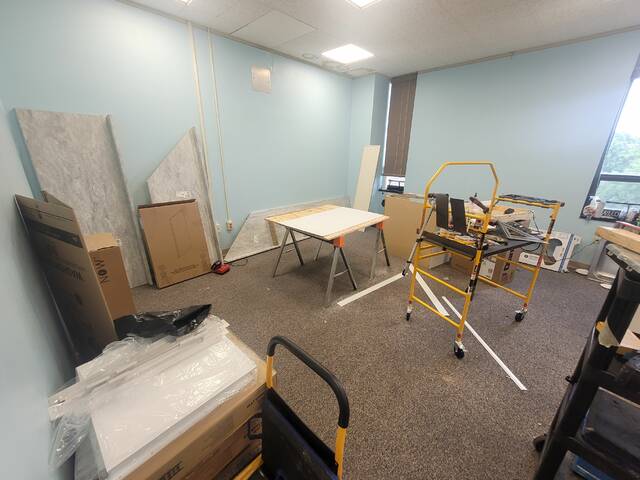 8716768_web1_naj-NASDroom3-080725