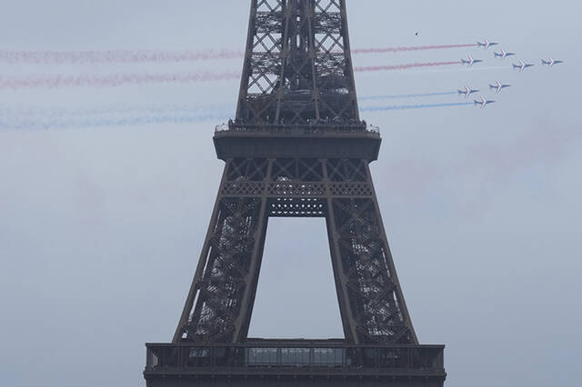 8727921_web1_ap25232481201935