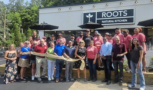 8728718_web1_sig-RootsNaturalKitchen