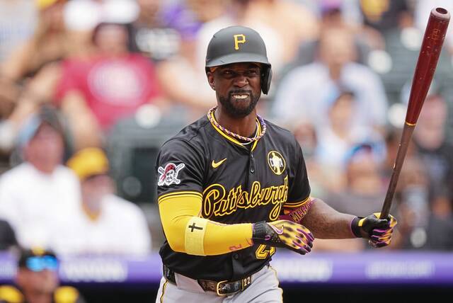 8737792_web1_AP25214717805284