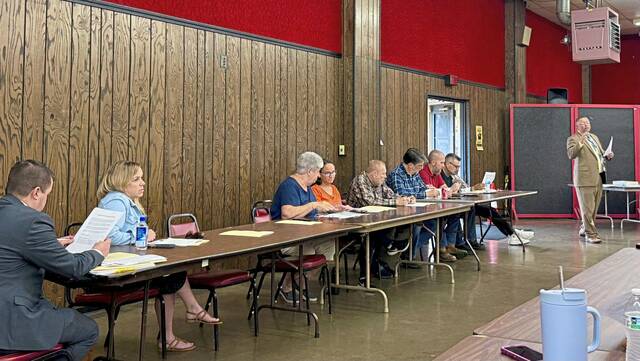 8741443_web1_vnd-TownHallTour-051625--2-