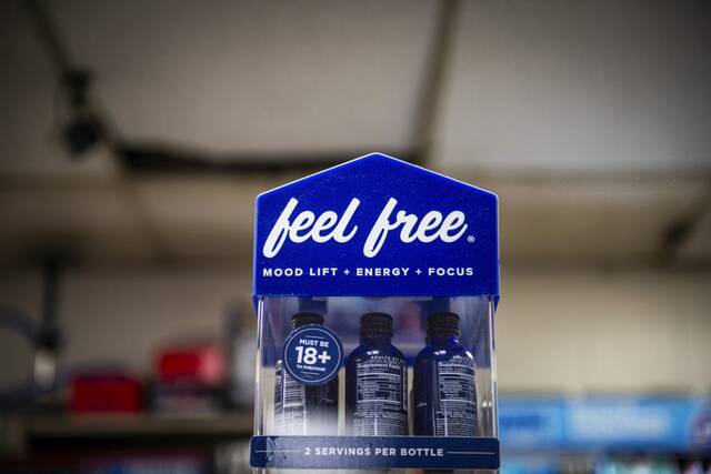 8741662_web1_ptr-FeelFree1