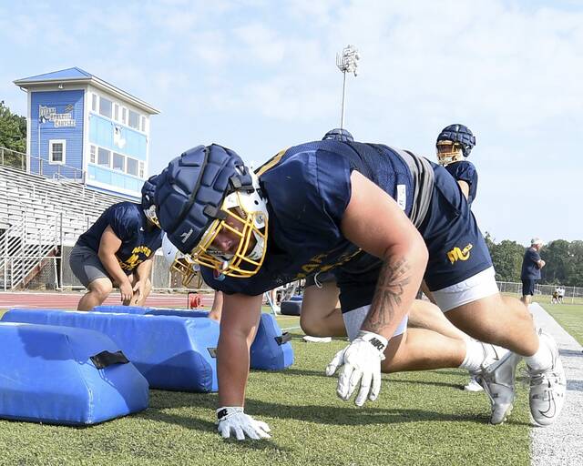 Mars looking to take next step behind experienced offensive line