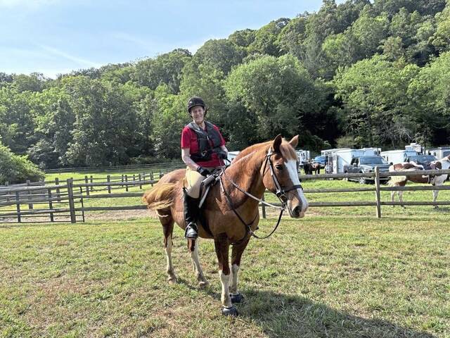 8743981_web1_sew_SewickleyHuntClub-13
