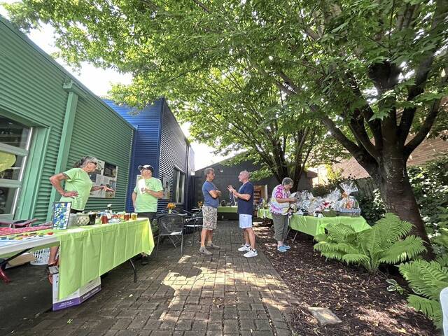 8744167_web1_her-gardenparty3-081425