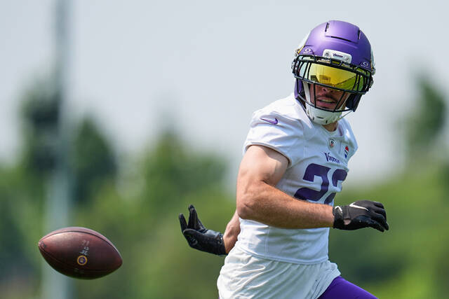 8748269_web1_8748269-27f5f39ceb1b481b8f43f1110cf9cfd4