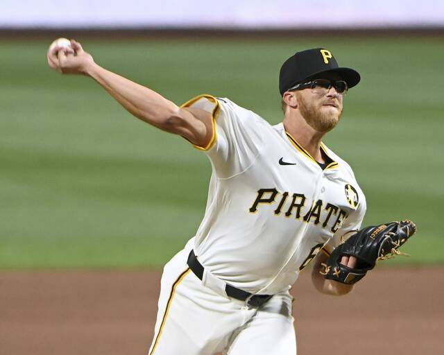 8749259_web1_ptr-BucsGiants07-080625