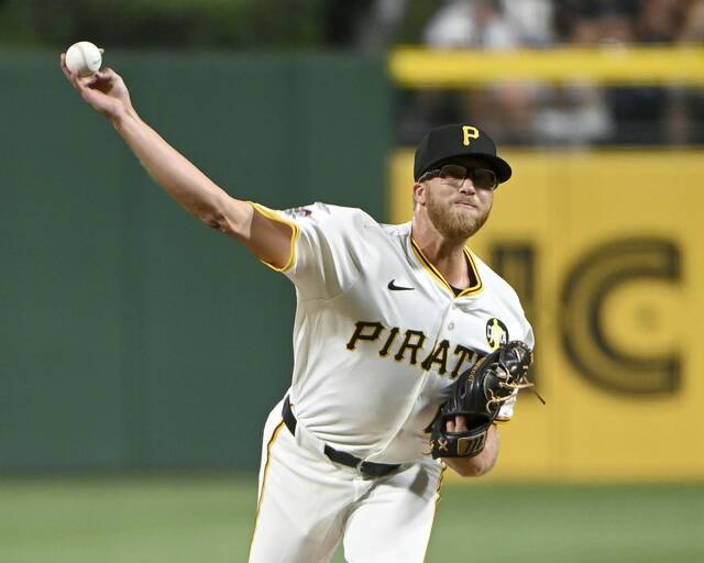 8749259_web1_ptr-BucsGiants09-080625