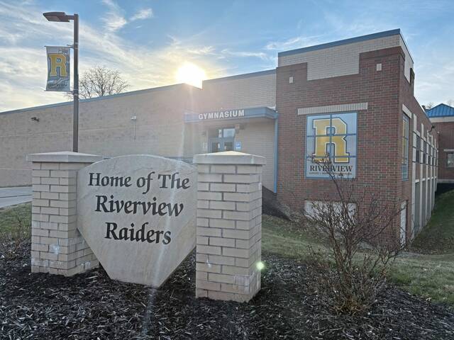 8753681_web1_NNN-RiverviewHS-022825
