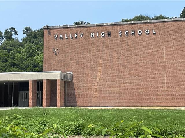 8755133_web1_GTR-Valley-High-School-New-Kensington-2025
