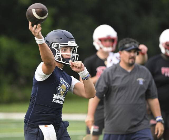 3 generations of Wileys experience joys, pitfalls of sharing sideline at Knoch