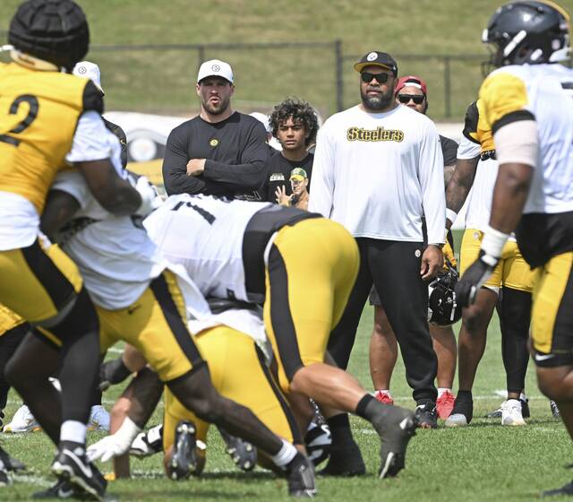 8765155_web1_ptr-Steelers14-080825