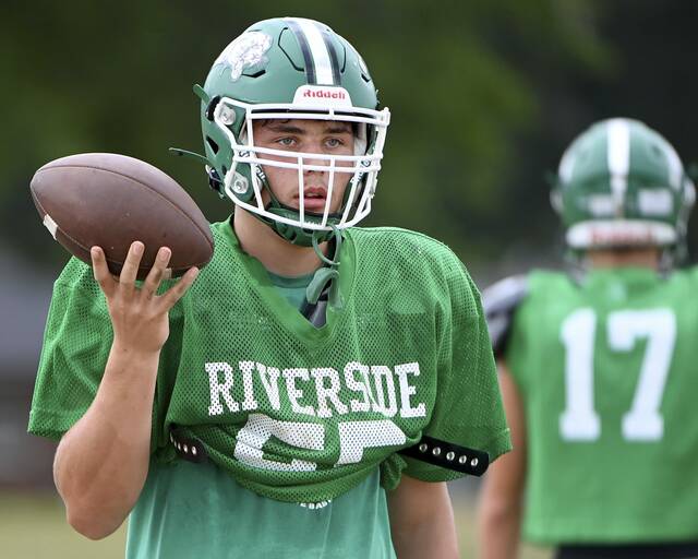 With 11 starters back from playoff team, Riverside expects even more in 2025