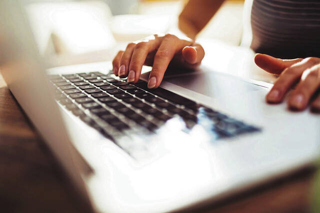 8767210_web1_web-keyboard