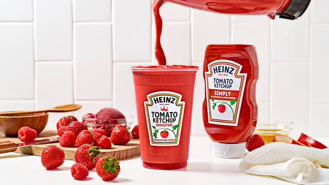 8767743_web1_HEINZ_Tomato_Ketchup_Smoothie_2