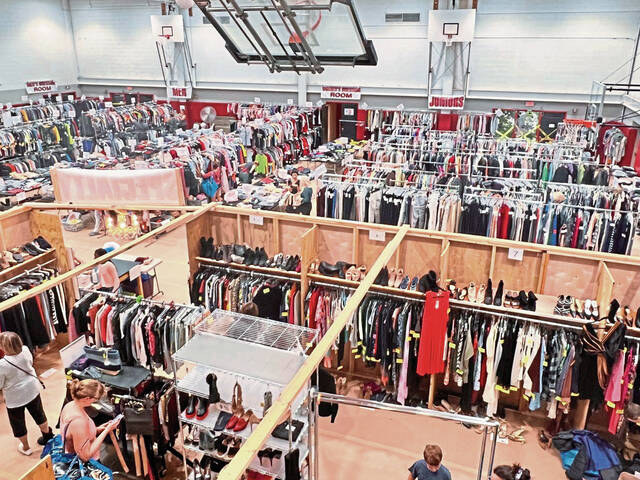 8767839_web1_sew-Fundraiser-100326