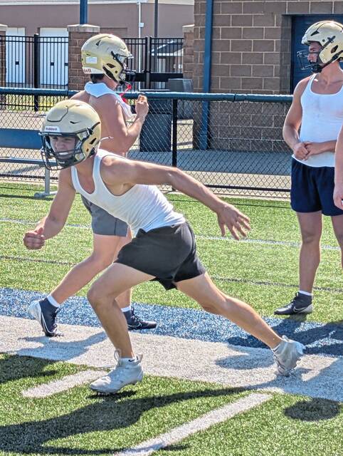 2-way playmaker Drew Ross leading the charge for confident Freeport