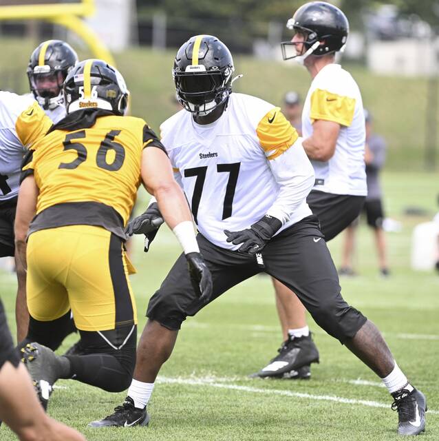 8772217_web1_ptr-Steelers017-072625