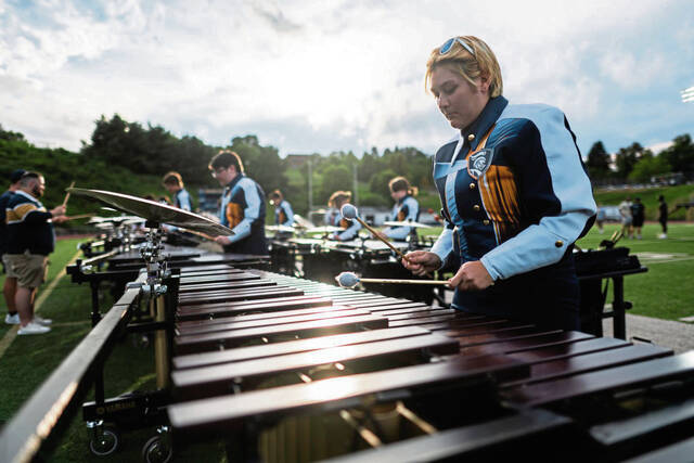 8772920_web1_GTR-LO-NorwinBand1-081425