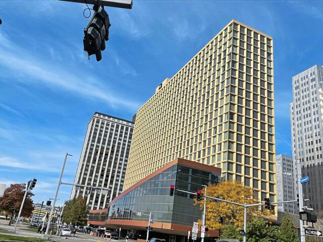 8778512_web1_PTR-Wyndham-Hotel-Downtown-Pittsburgh-Oct-2024