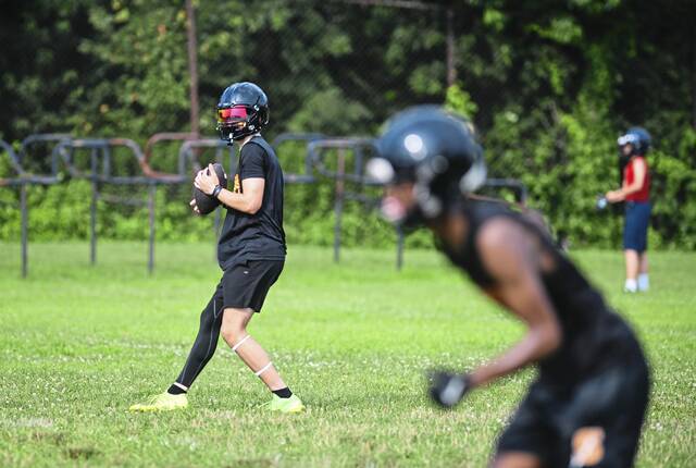 Returning quarterback could help bring stability Springdale needs