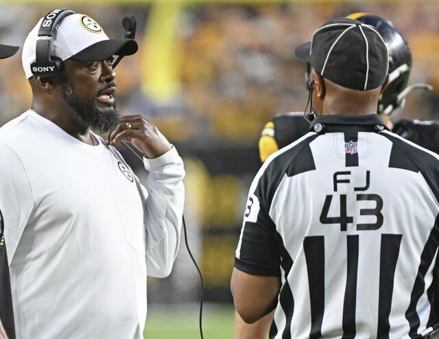 8781695_web1_ptr-SteelersBucs20-081725