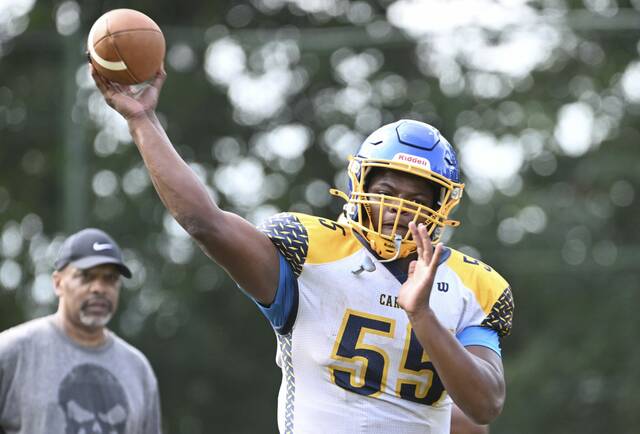 Carrick looks to carry on momentum despite revamped roster