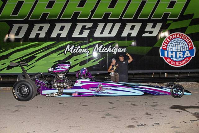 8785660_web1_gtr-dragracers2-081925