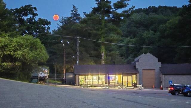 8788362_web1_bp-FloraParkCreamery-5