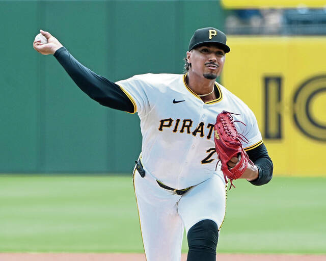 8792438_web1_ptr-BucsBlueJays01-082125