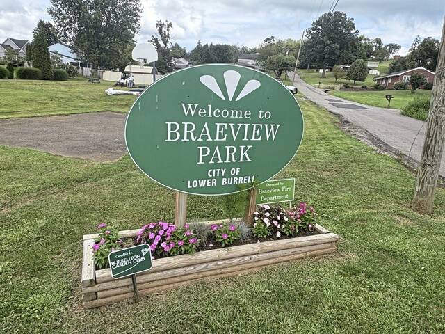 8793801_web1_vnd-Braeviewpark4