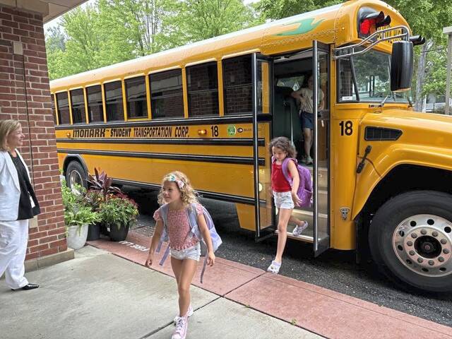 8793863_web1_sew-BackSchoolQV-3