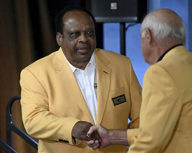 8797594_web1_ptr-BucsHOF06-082225 8797594_web1_ptr-BucsHOF06-082225