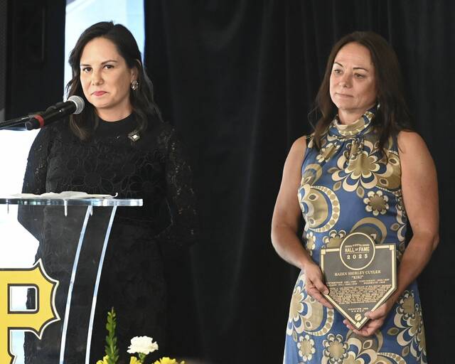 8797594_web1_ptr-BucsHOF08-082225 8797594_web1_ptr-BucsHOF08-082225