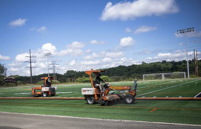 8798337_web1_vnd-lo-turfcomplete7-082325