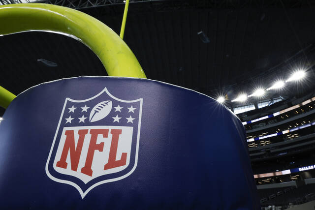 8800401_web1_AP25228756227050