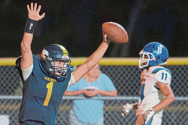 Apollo-Ridge turns tables on Leechburg, scores late for comeback victory