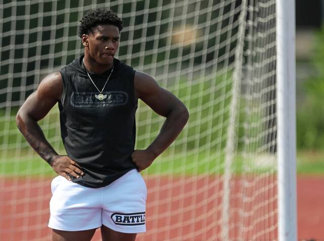 High school roundup for Aug. 23, 2025: Kemon Spell fills highlight reel in McKeesport win