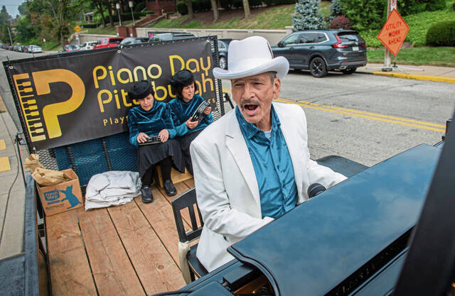 8807925_web1_php-RollingPiano4-082825
