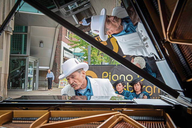 8807925_web1_php-RollingPiano5-082825