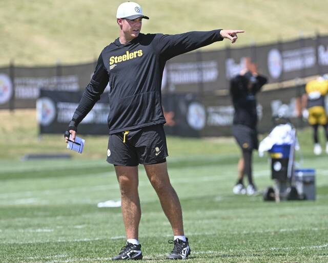 QB Will Howard goes on injured reserve as Steelers roster shuffling continues