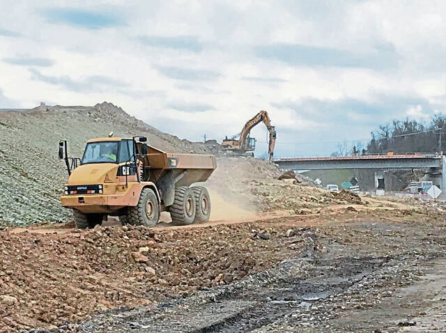 8820149_web1_gtr-RoadWorkSeasonA-040919