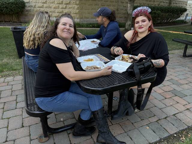 8821965_web1_PTR-RibFest-083025