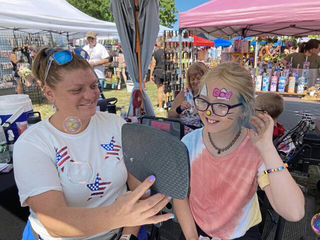 8824605_web1_vnd-labordayfair8-090125