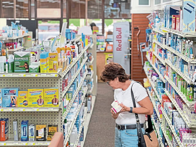 8749942_web1_her-townedrug-082125-5